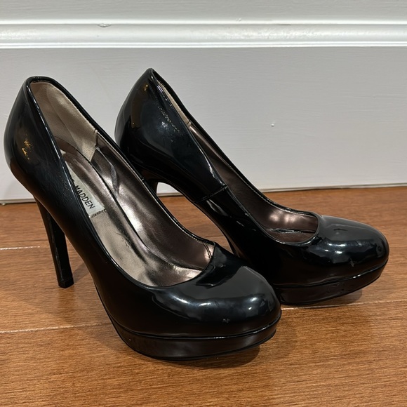 Steve Madden black heels - Picture 2 of 4